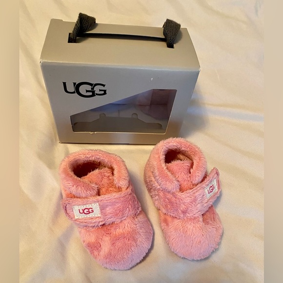UGG Bixbee Baby Girl Bootie size 0/1 0-6 months Pink - Picture 1 of 3